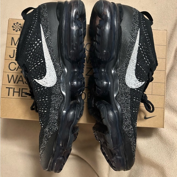 Nike vapormax flyknit - Picture 3 of 7